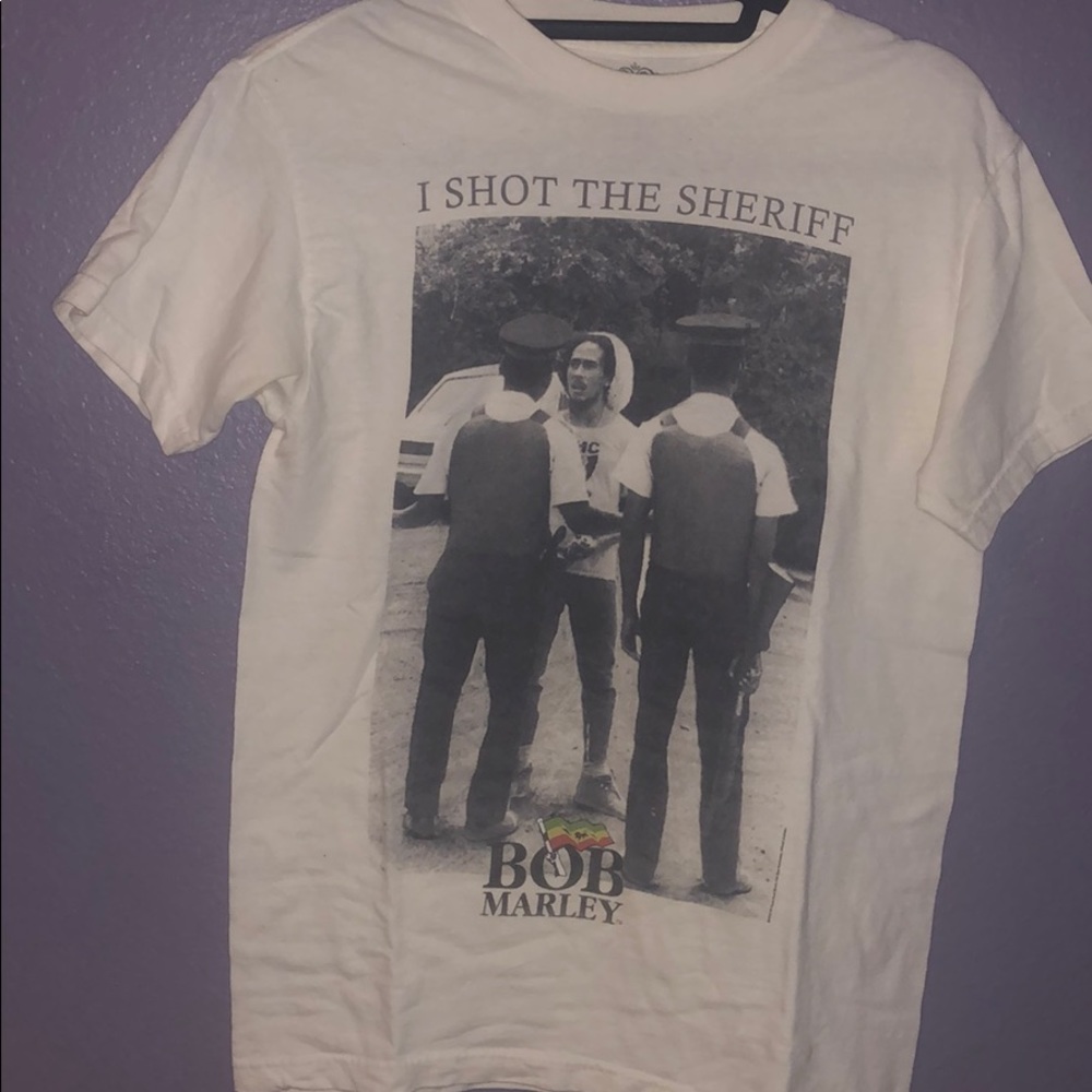 Bob Marley ‘I shot the sheriff’ graphic tee